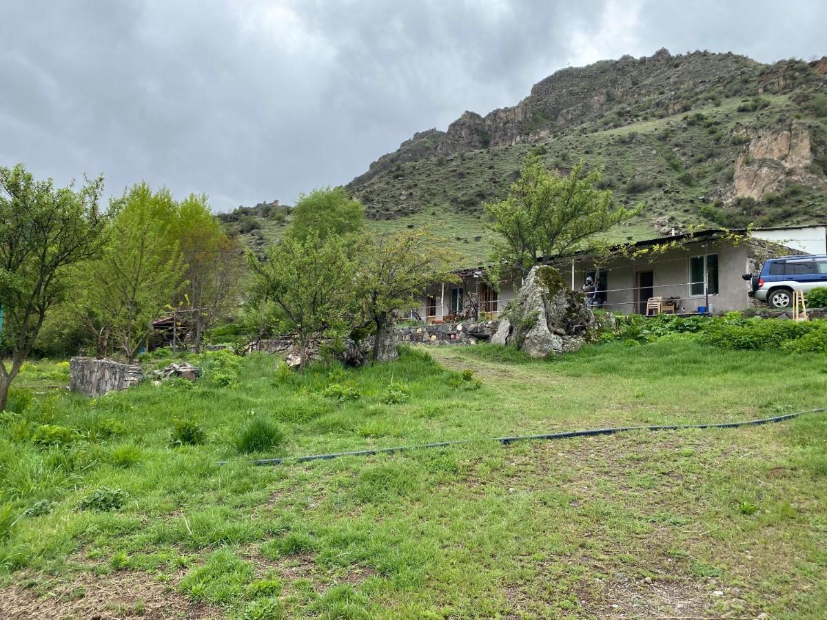 Tirebi Farmhouse Vardzia  Bagian luar foto