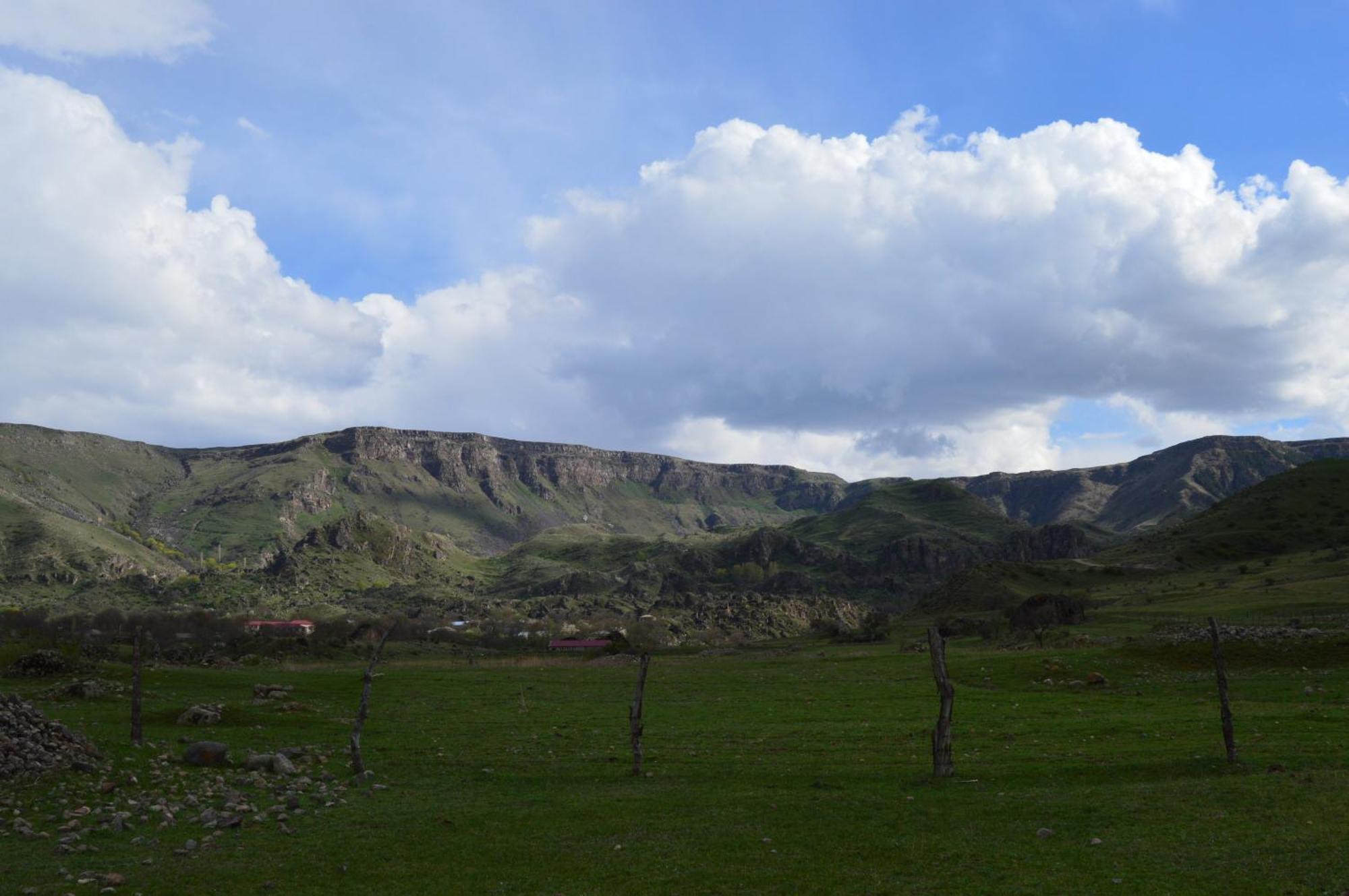 Tirebi Farmhouse Vardzia  Bagian luar foto