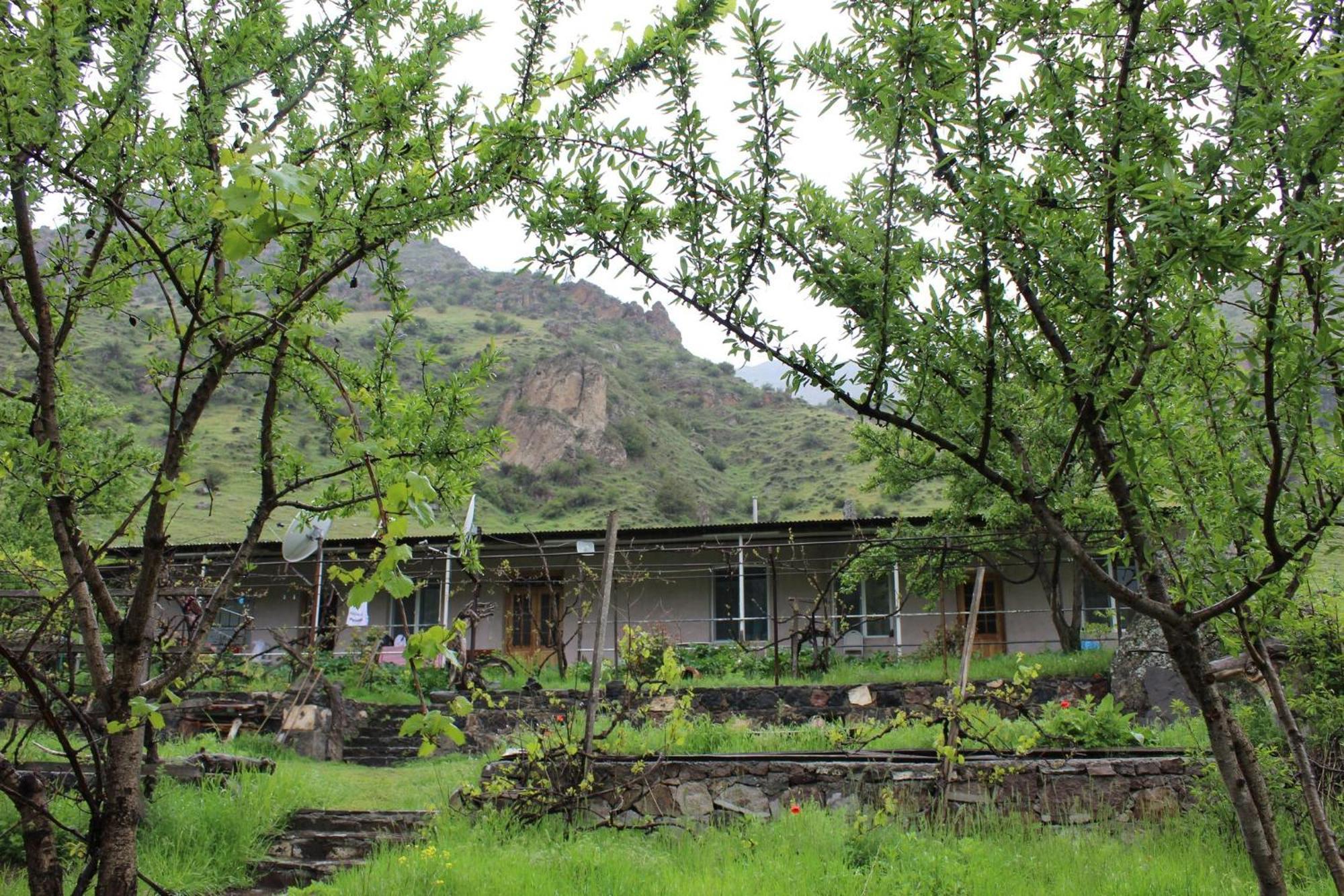 Tirebi Farmhouse Vardzia  Bagian luar foto